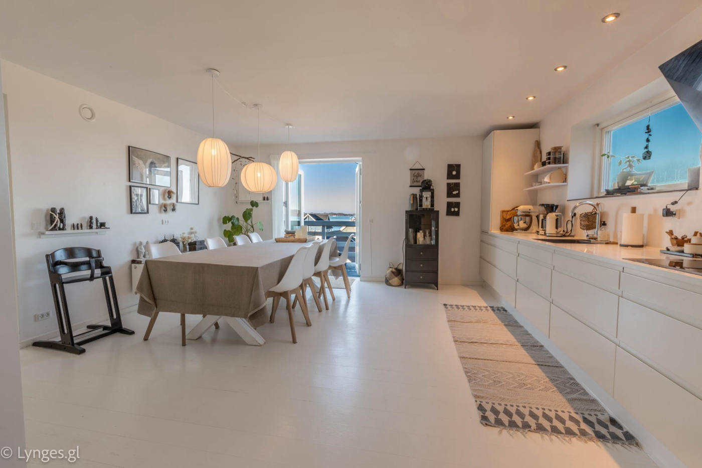 Будинок, 2573 м², 764 000$ — FAKTOR